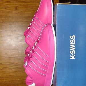 New in Box K•Swiss Sneakers Varsity Low Classic Pink and White